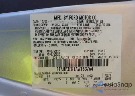 2010 Ford Focus Se z USA, uszkodzony, nr VIN 1FAHP3FN1AW163764